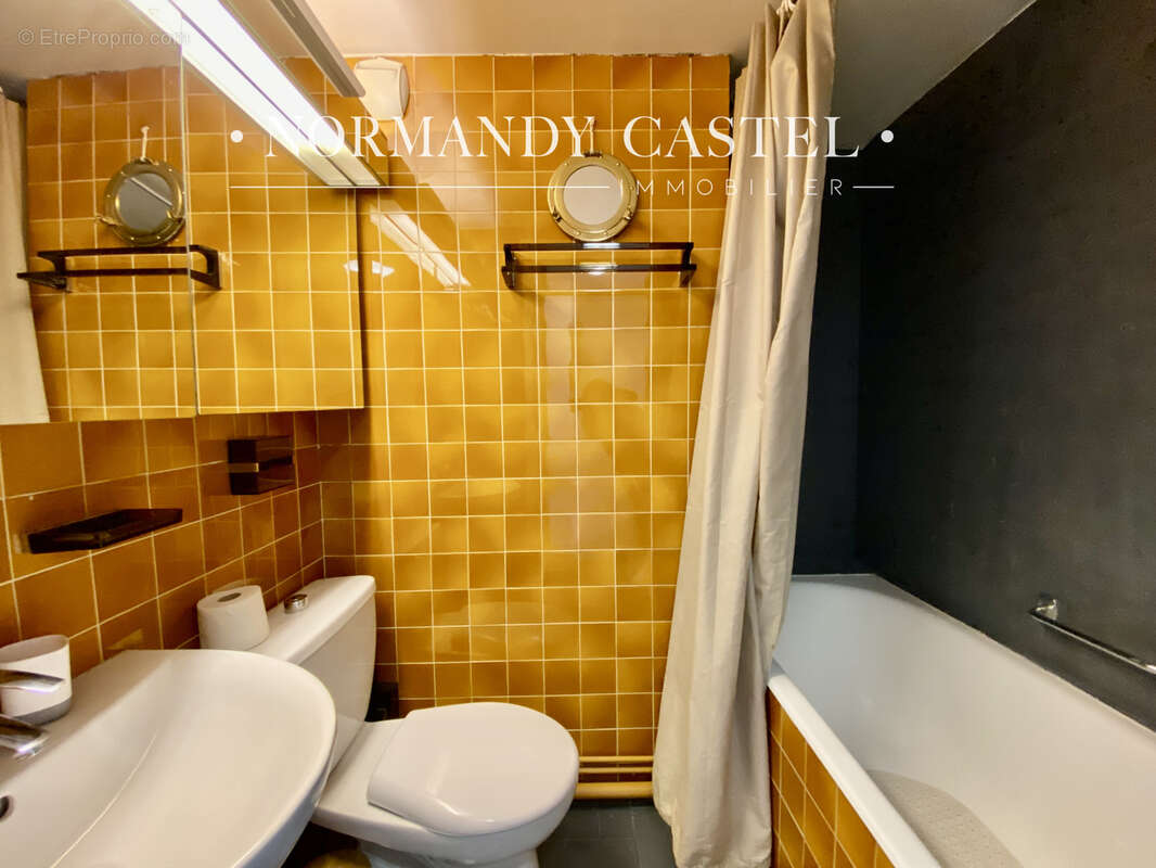 Appartement à TROUVILLE-SUR-MER