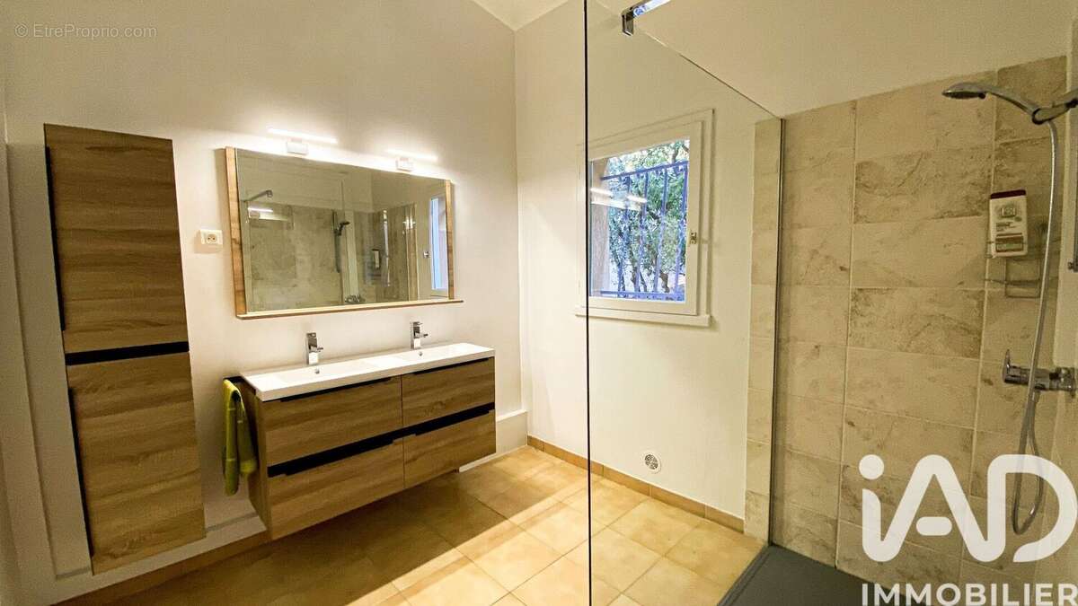 Photo 6 - Maison à NIMES