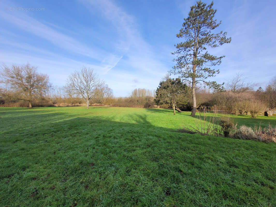 Maison à VIEIL-MOUTIER