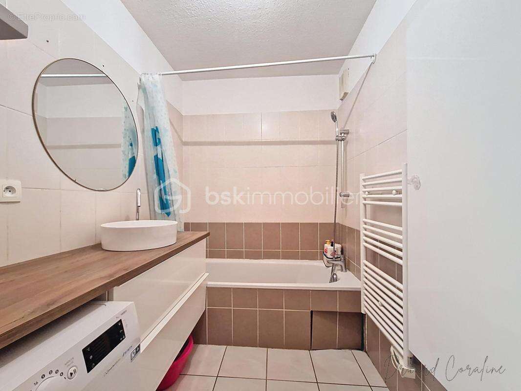 Appartement à ECHIROLLES
