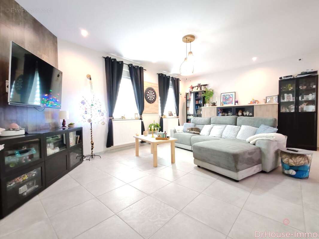 Maison à FOUQUEREUIL