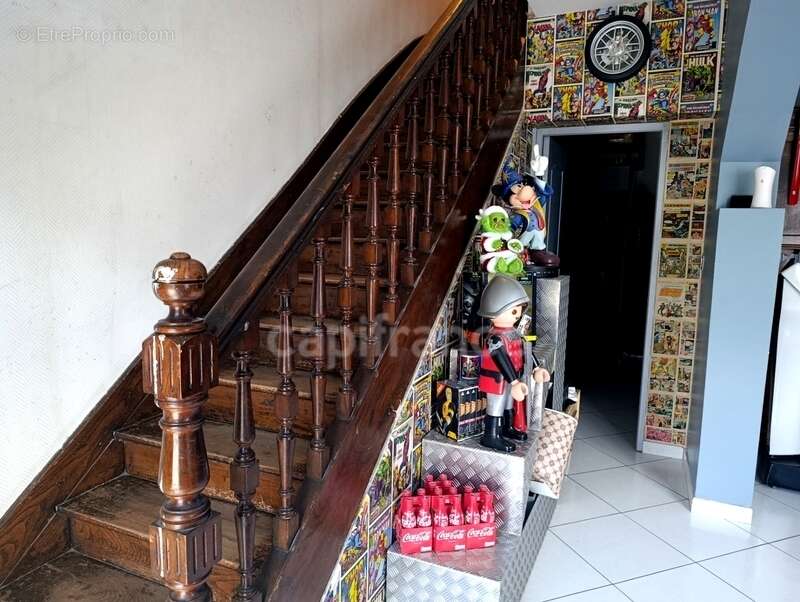 Maison à CROISILLES