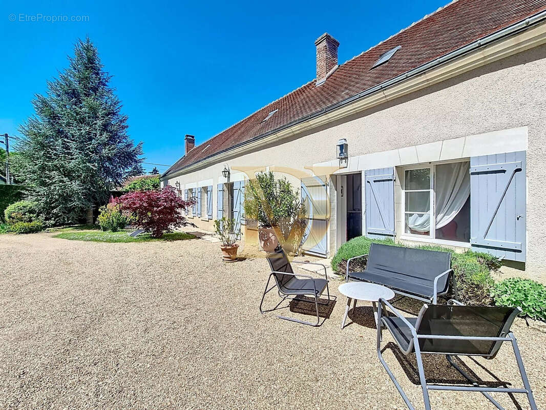 Maison à FRANCUEIL