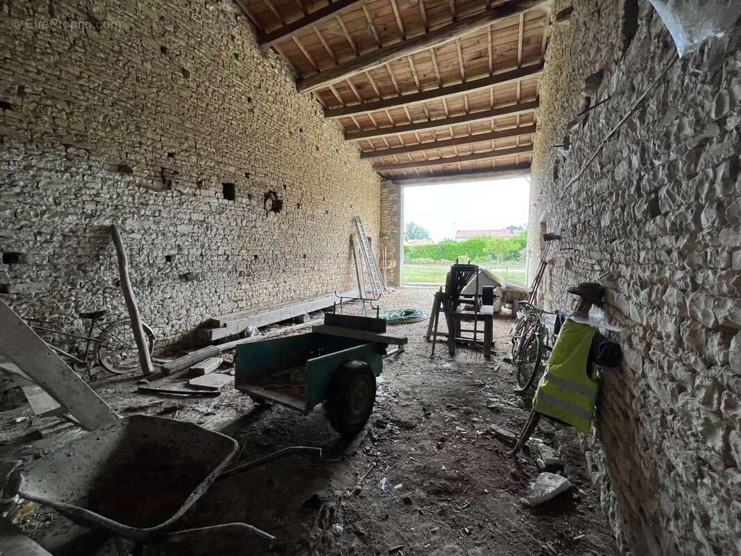 Maison à SAINT-SAUVEUR-D&#039;AUNIS