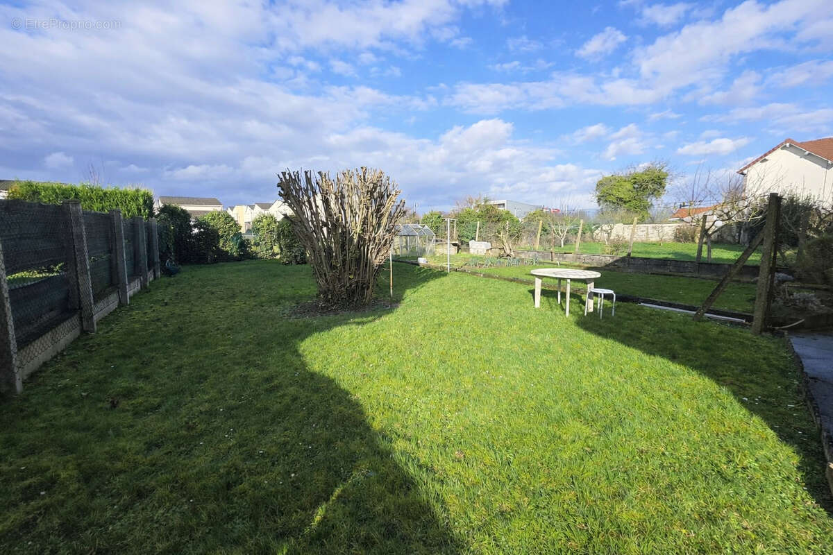 Maison individuelle sous-sol total jardin - photo 2