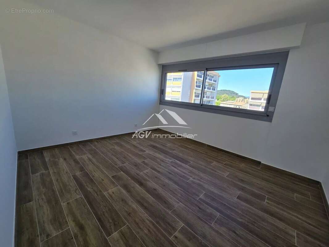 Appartement à ALES