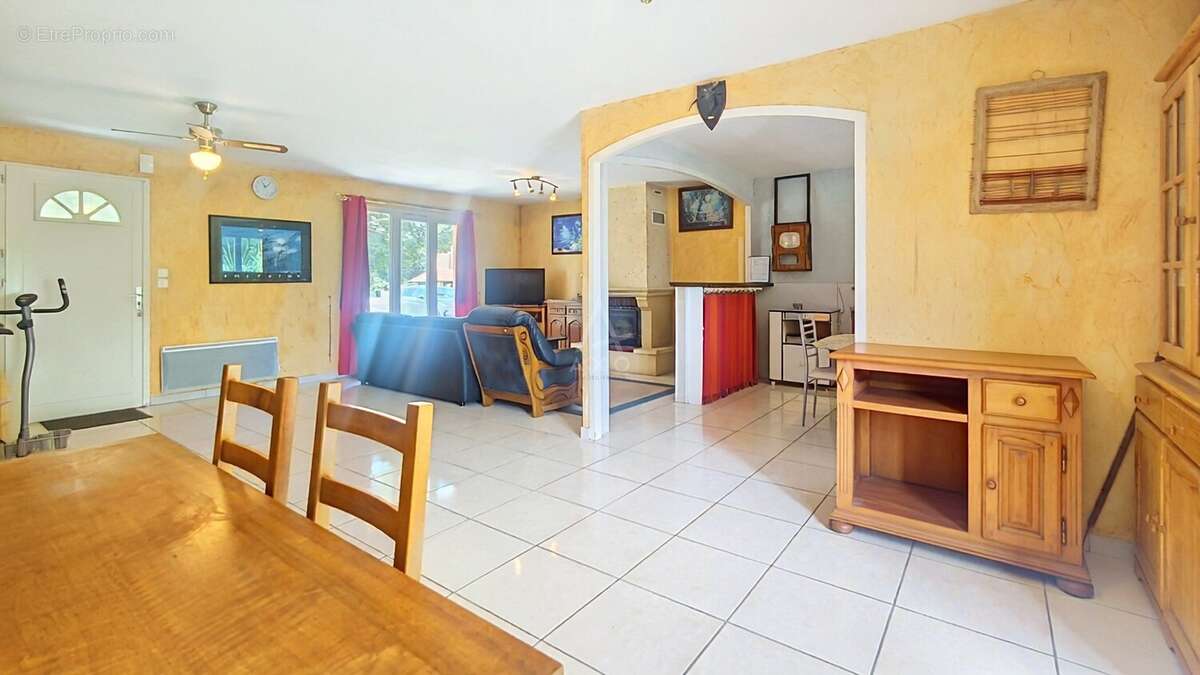 maison contemporaine de 111m2 sur la commune de SAINT YAGUEN - photo 5
