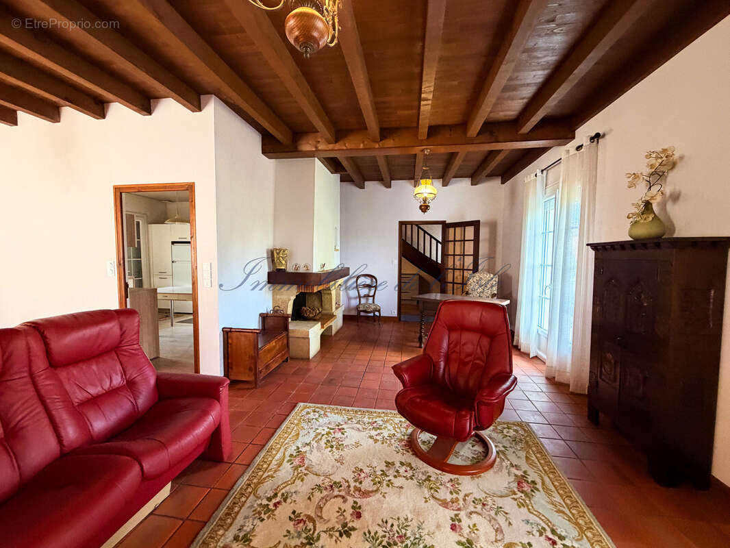 Maison à CHANCELADE