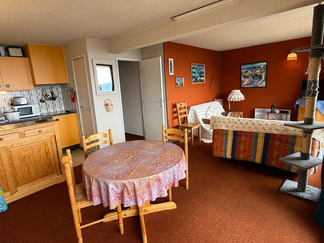 Appartement à UVERNET-FOURS