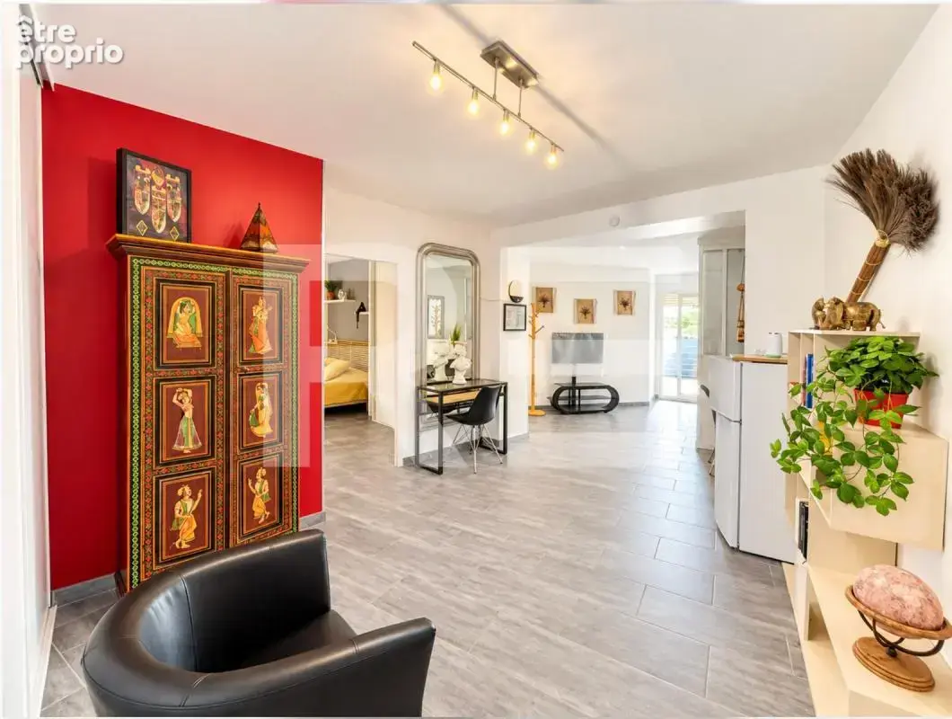 Villa 220 m², 6 chambres, piscine, jacuzzi et double garage - photo 6