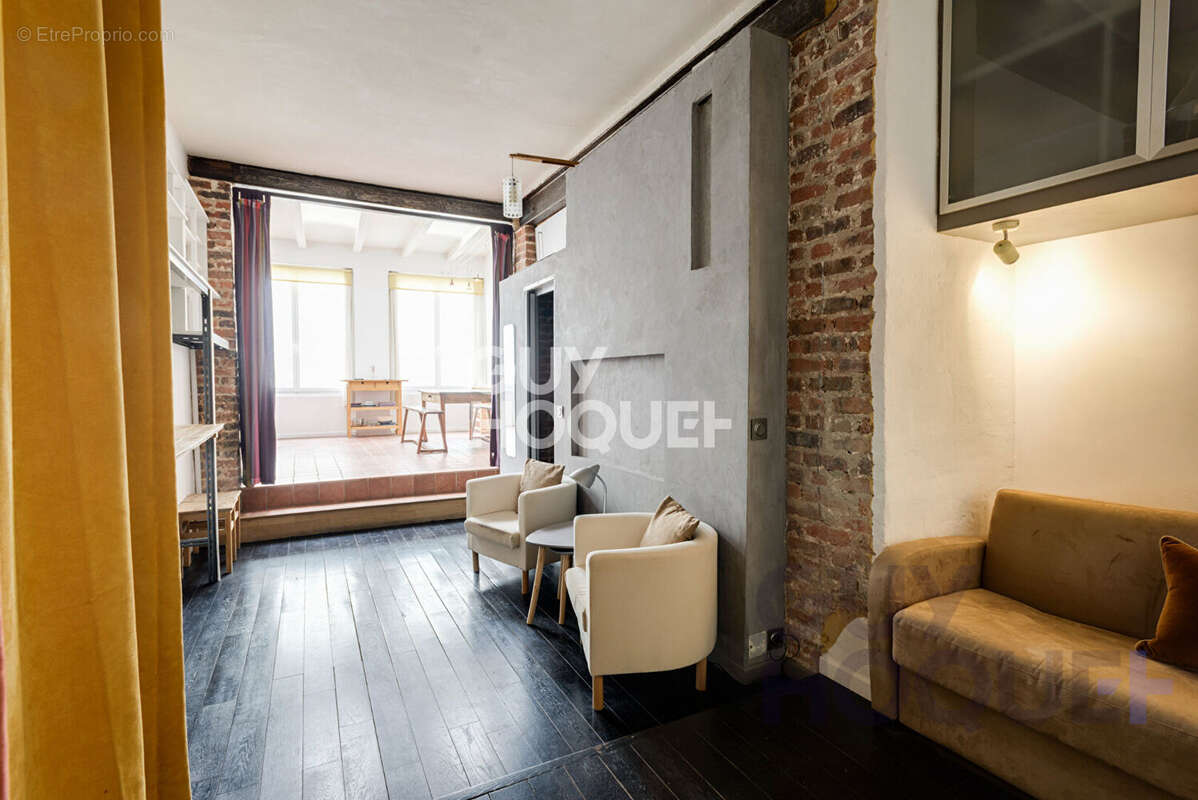 Appartement à PARIS-18E