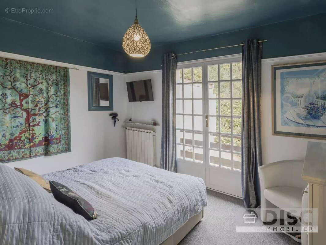 Maison à SAINT-ANTONIN-NOBLE-VAL