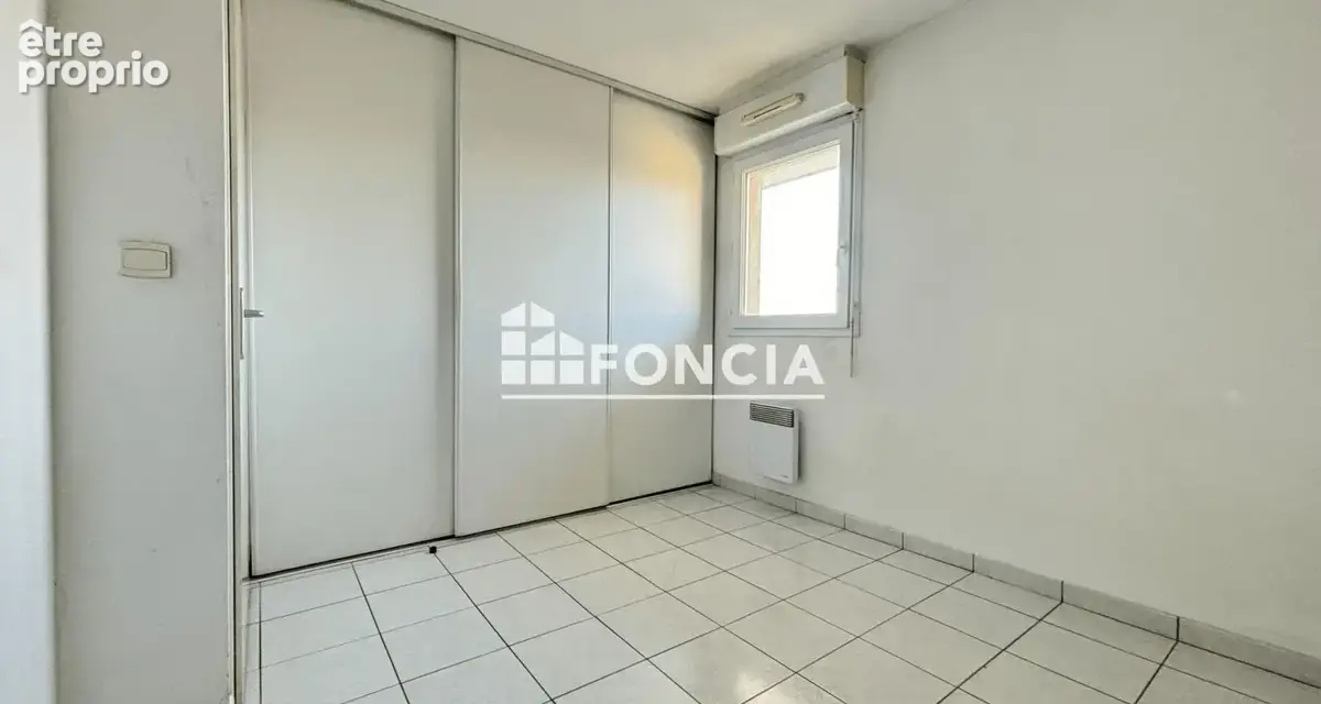 Exclusivite t2 + terrasse + parking - photo 7