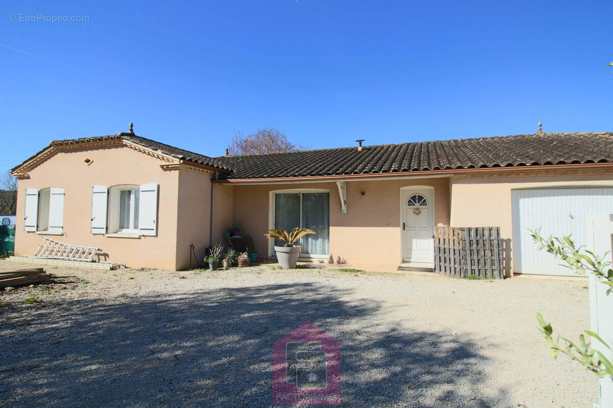 Maison à PRAYSSAC
