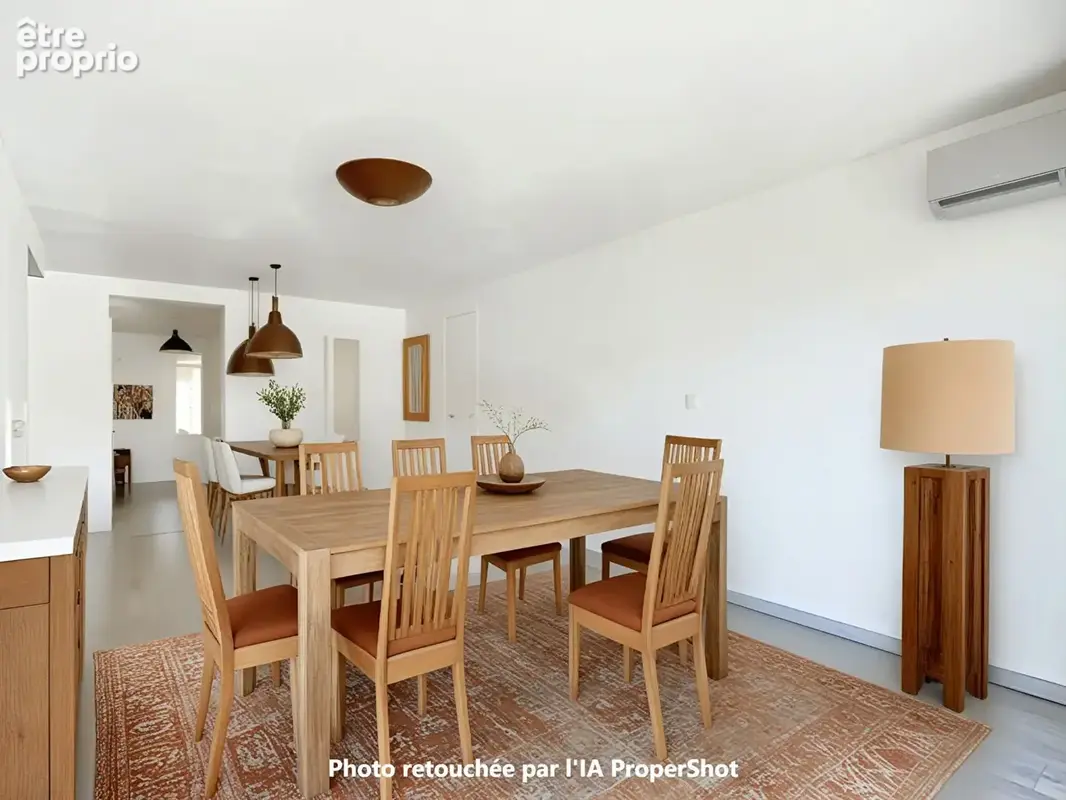 À vendre Secteur Cinq Avenues Appartement T3 + Place de parking 13004 Marseille - photo 3