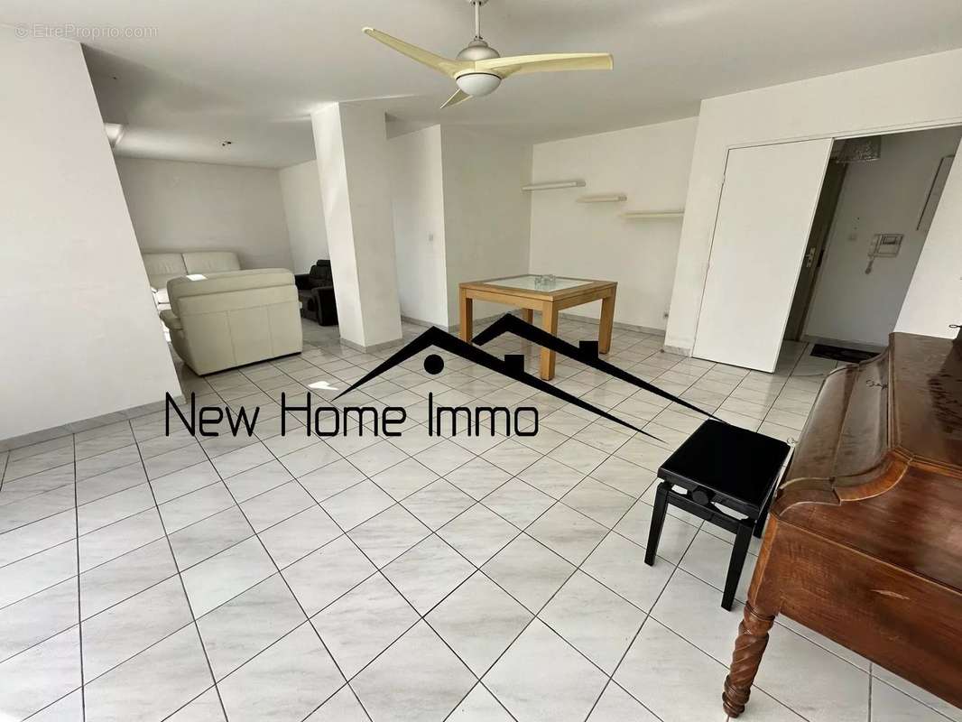 Appartement à MARSEILLE-8E