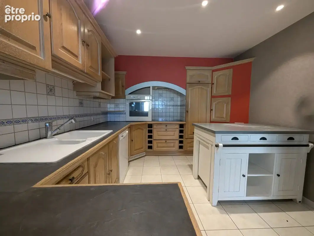 Ensemble immobilier de 2 maisons en pierre et une grange vendéenne a proximité de vouvant - photo 8