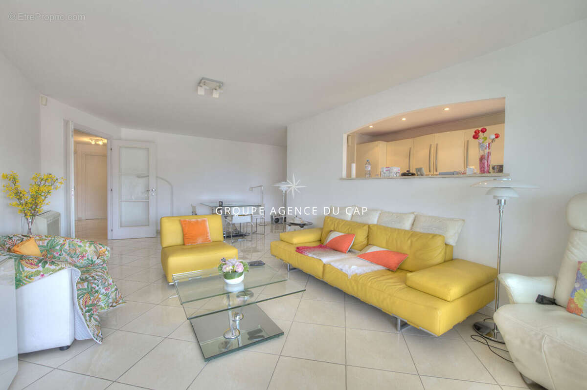 Appartement à SAINT-RAPHAEL