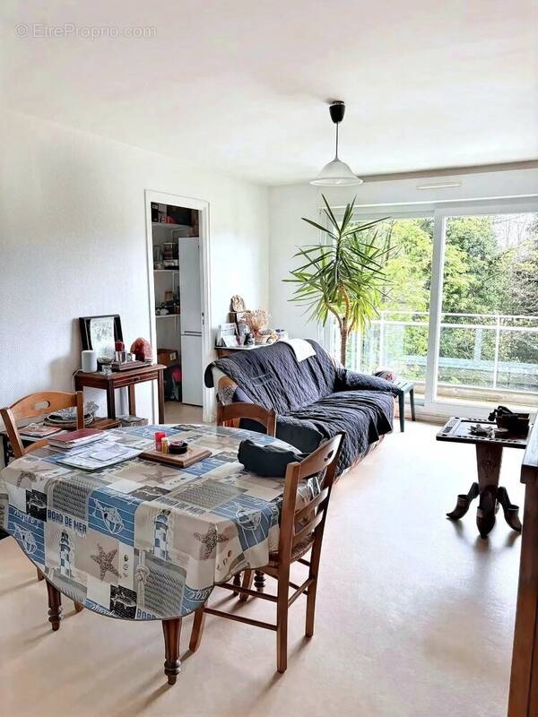 Appartement à CAMIERS