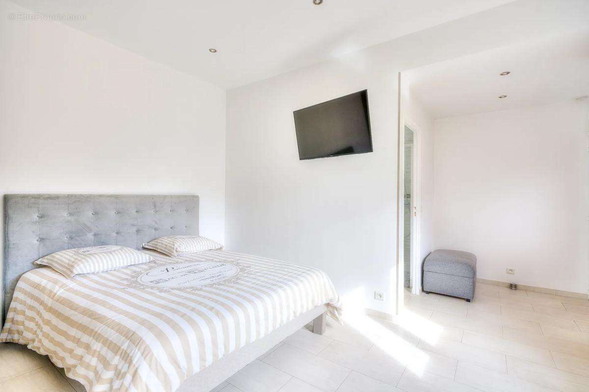 Maison à VITRY-SUR-SEINE