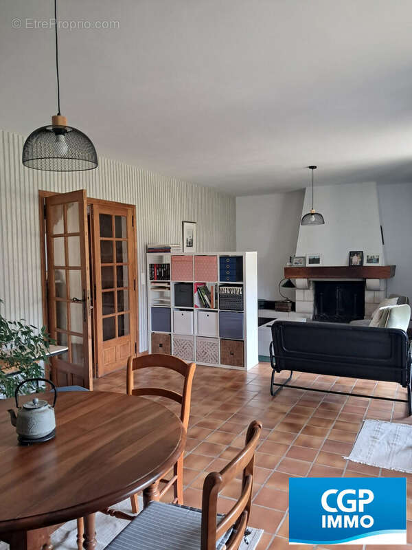 Maison 142 m² à Saint-Cere  - photo 2
