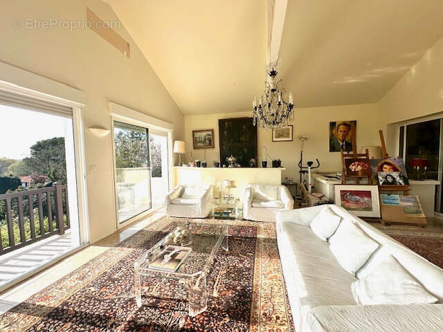 Appartement à ARBONNE