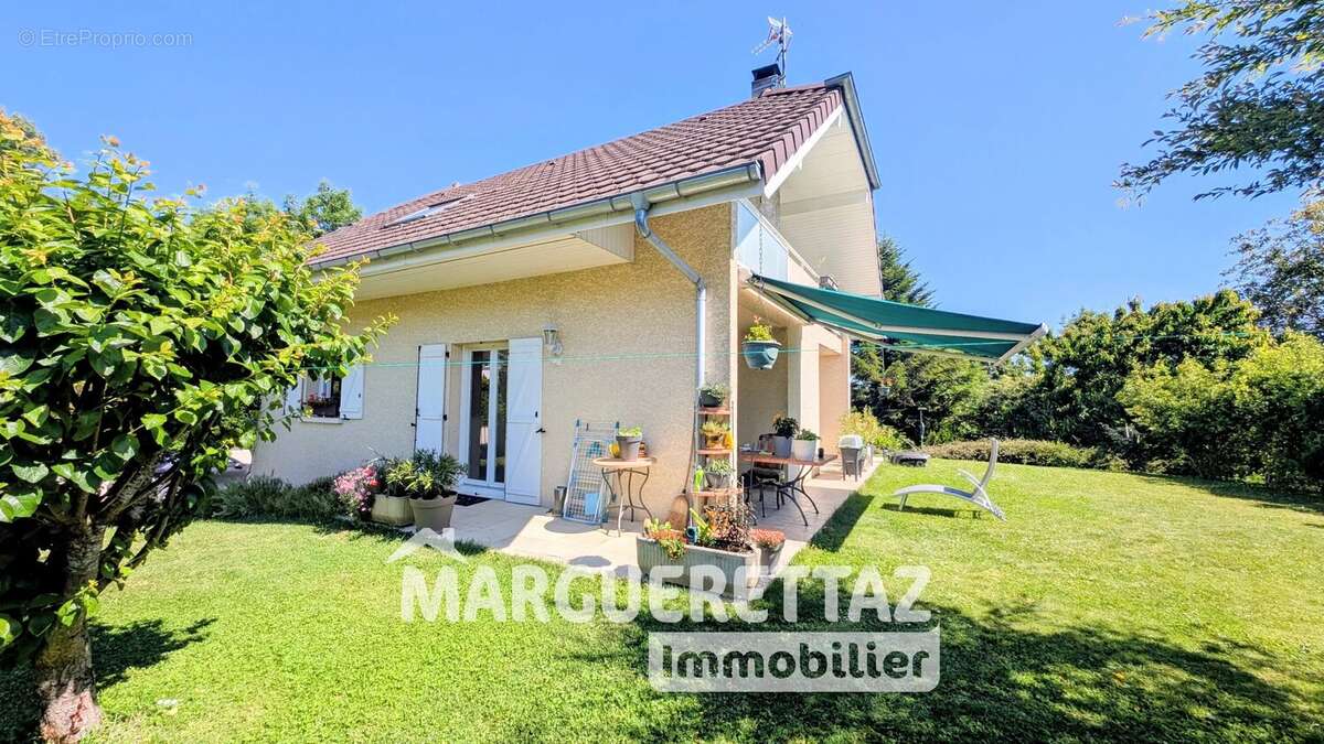 Maison à VETRAZ-MONTHOUX
