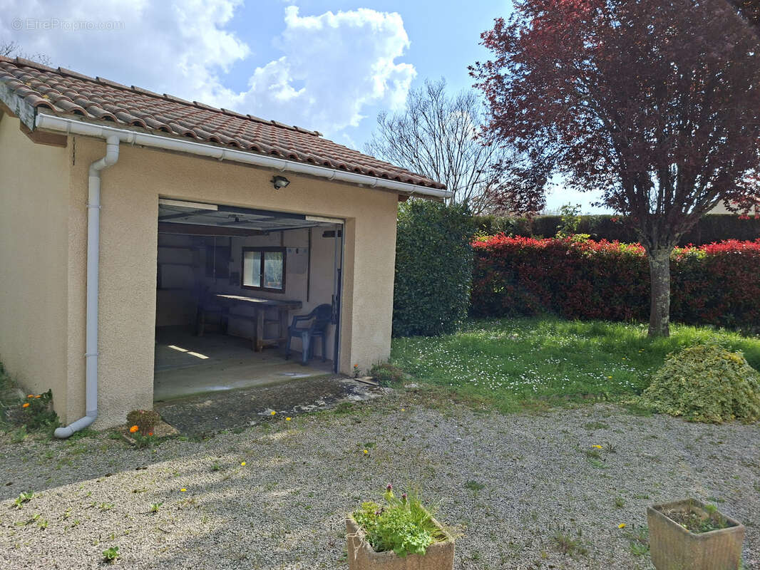 Maison à MIELAN