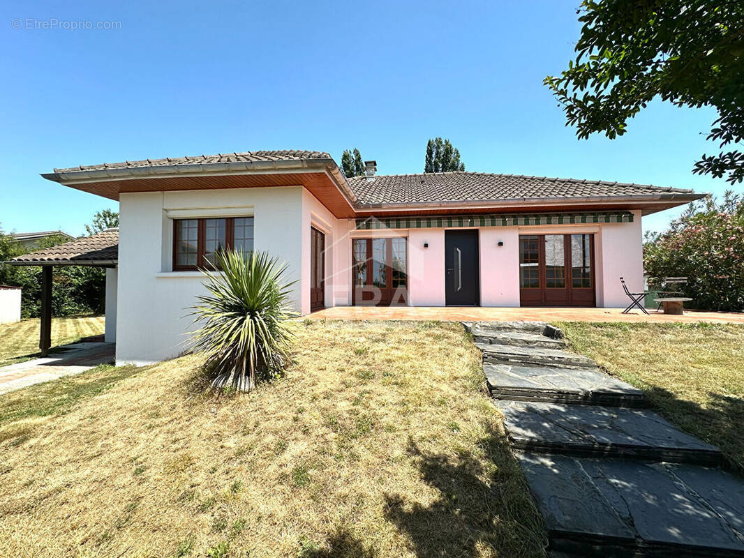 Maison à ODOS