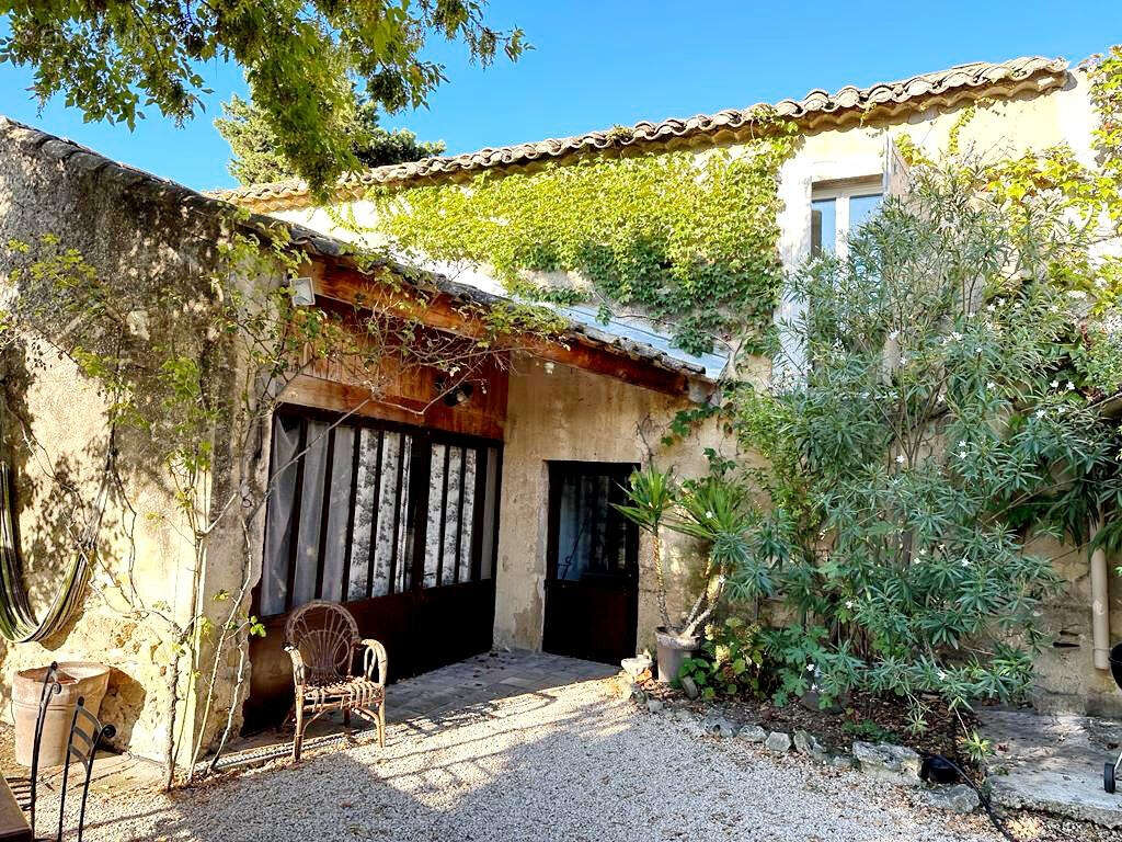 Maison à CAMARET-SUR-AIGUES