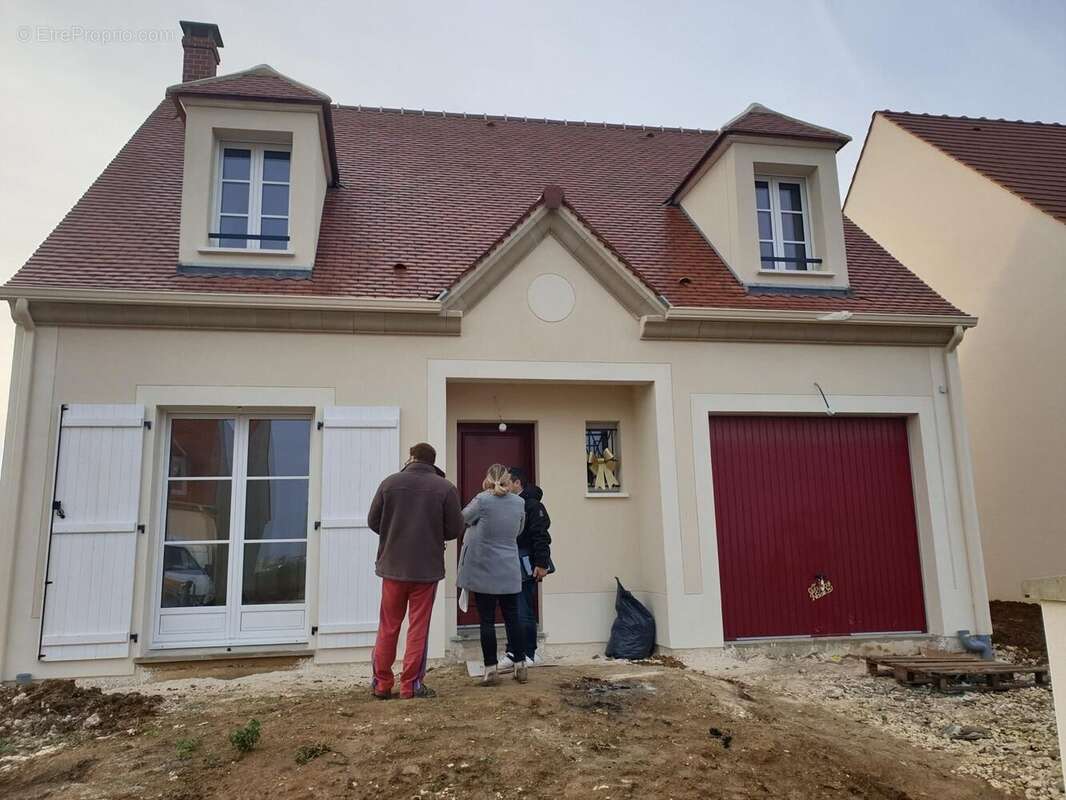 Terrain à SAINT-REMY-LES-CHEVREUSE