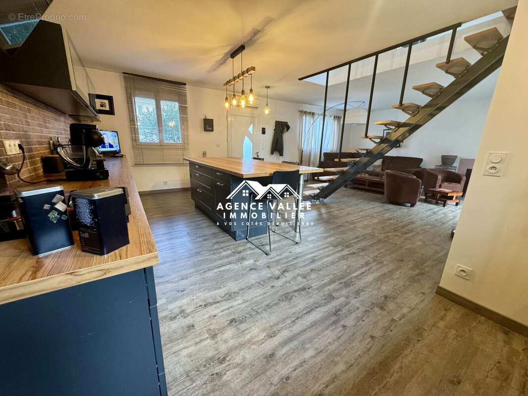 Maison à SAINT-GERMAIN-LES-CORBEIL