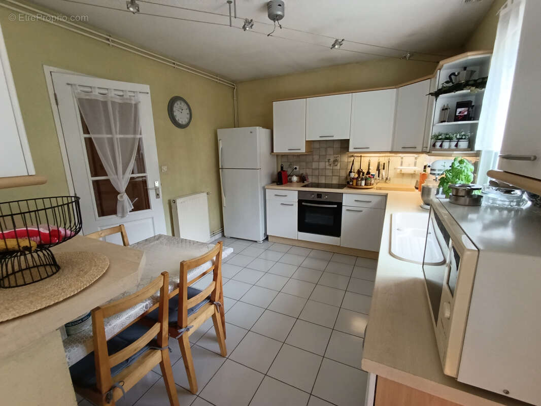 Maison à AMFREVILLE-LES-CHAMPS