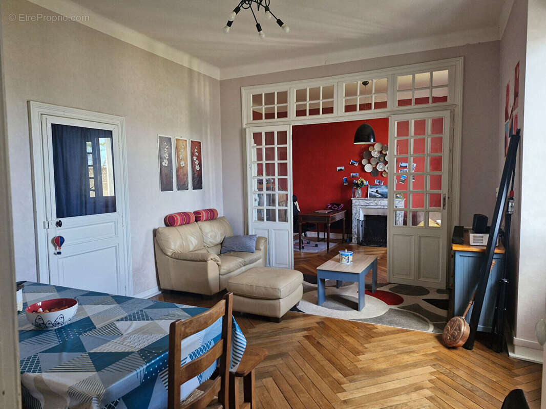 Maison à LE PELLERIN
