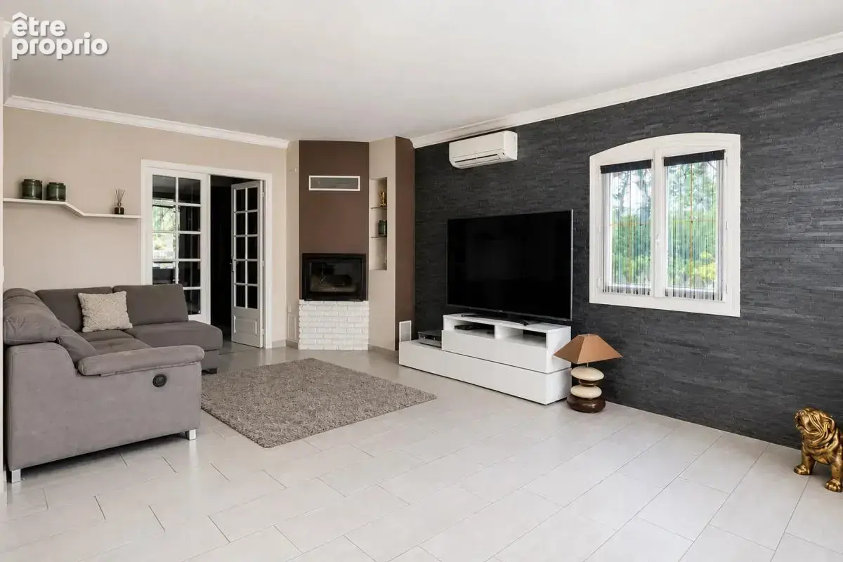 Maison de 6 pièces de 179 m² à Gabian - photo 9