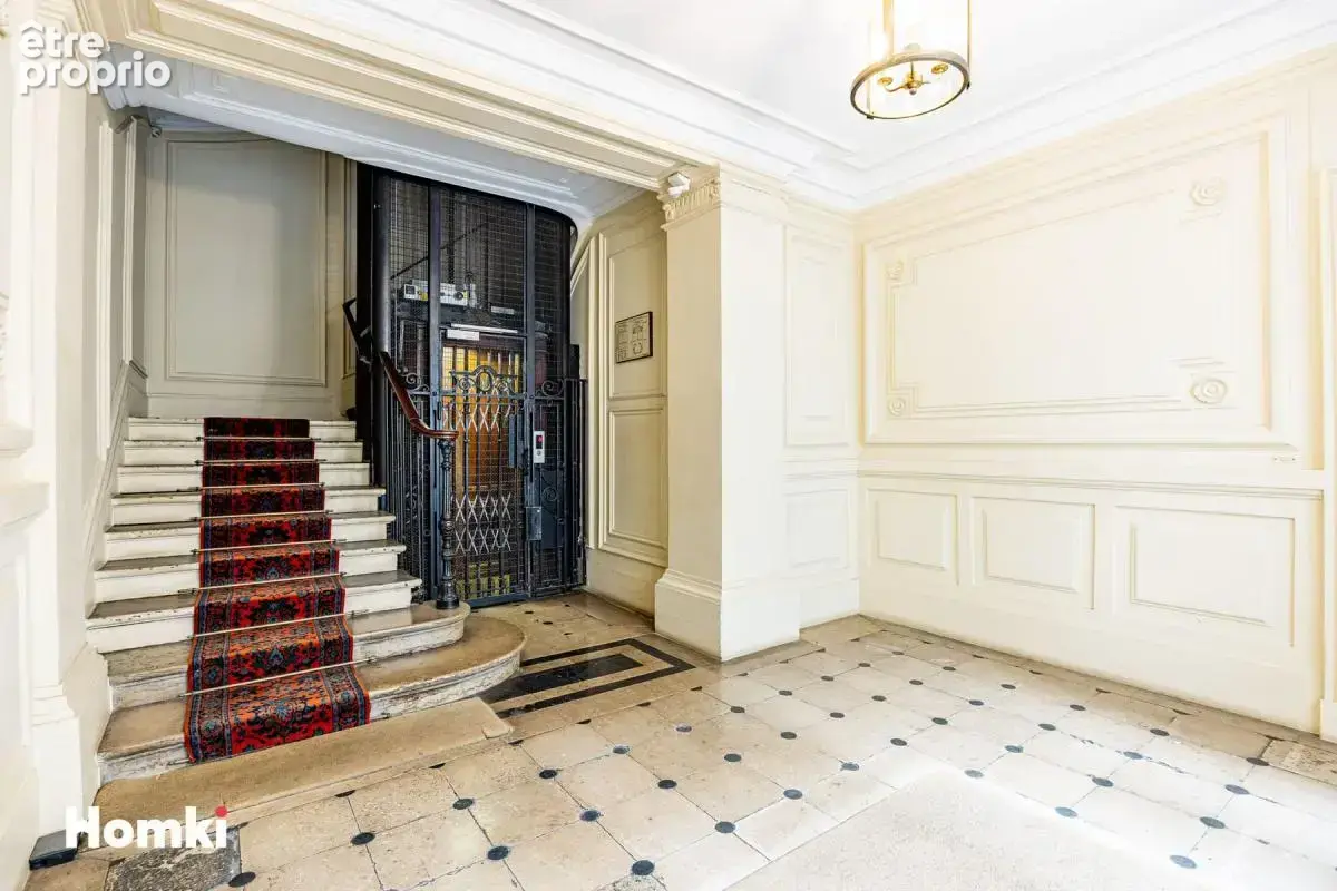 Appartement T3 de 72 m² à Paris 75009, Boulevard de Clichy - photo 13