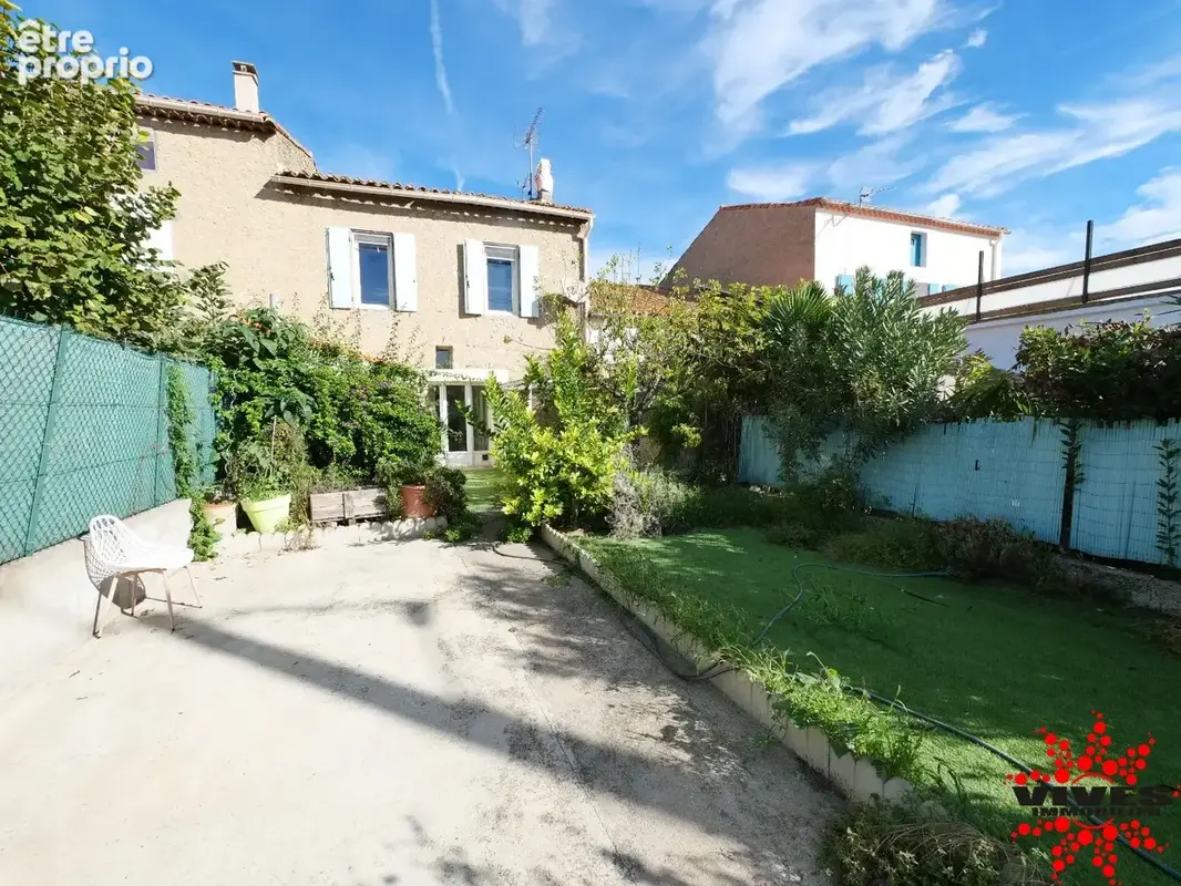 Maison de village de 115 m² avec jardin et beau potentiel - photo 1