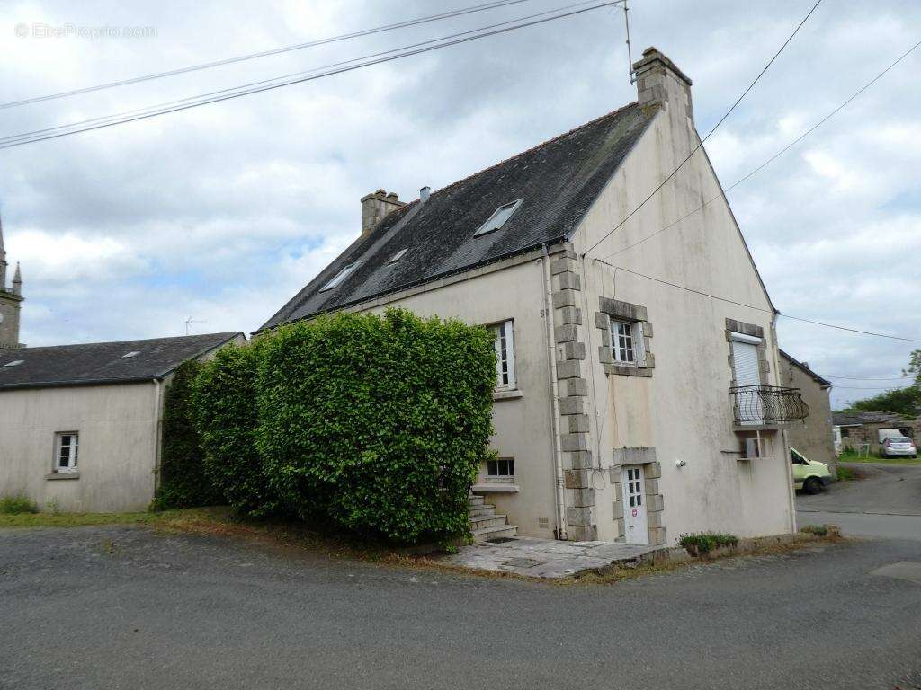 Maison à PLUMELIAU