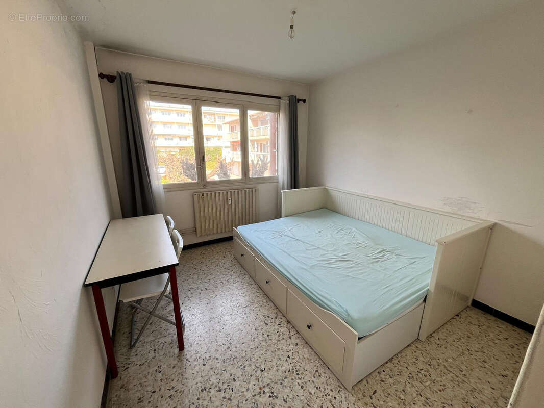 Appartement à HYERES