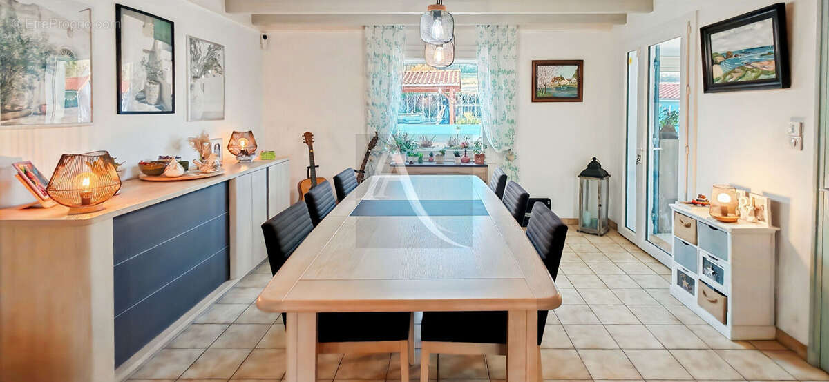 Maison à MONSEMPRON-LIBOS