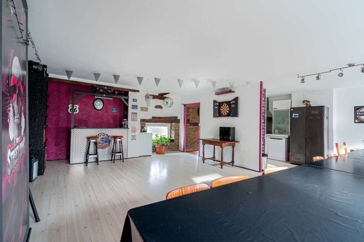 Maison à SAINT-SYMPHORIEN-SUR-COISE