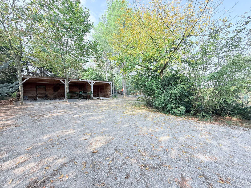 Maison à ESPONDEILHAN