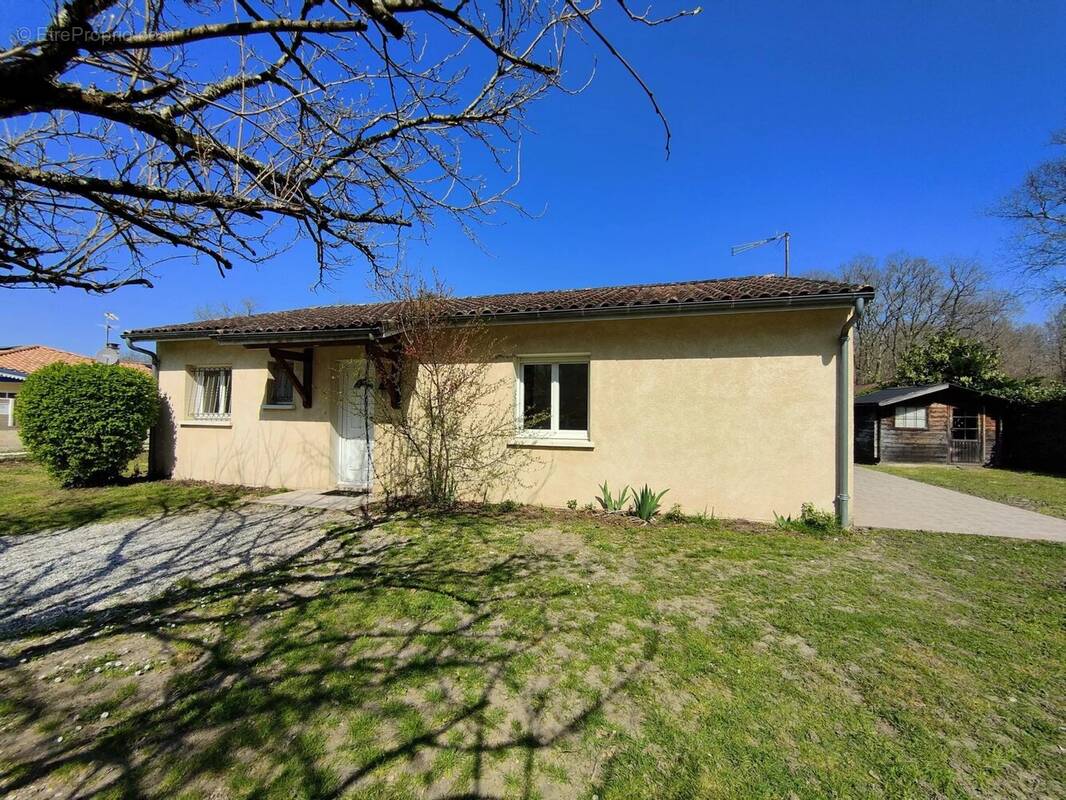 Maison à CASTRES-GIRONDE