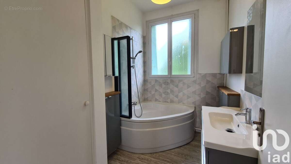 Photo 6 - Maison à BRESSOLS