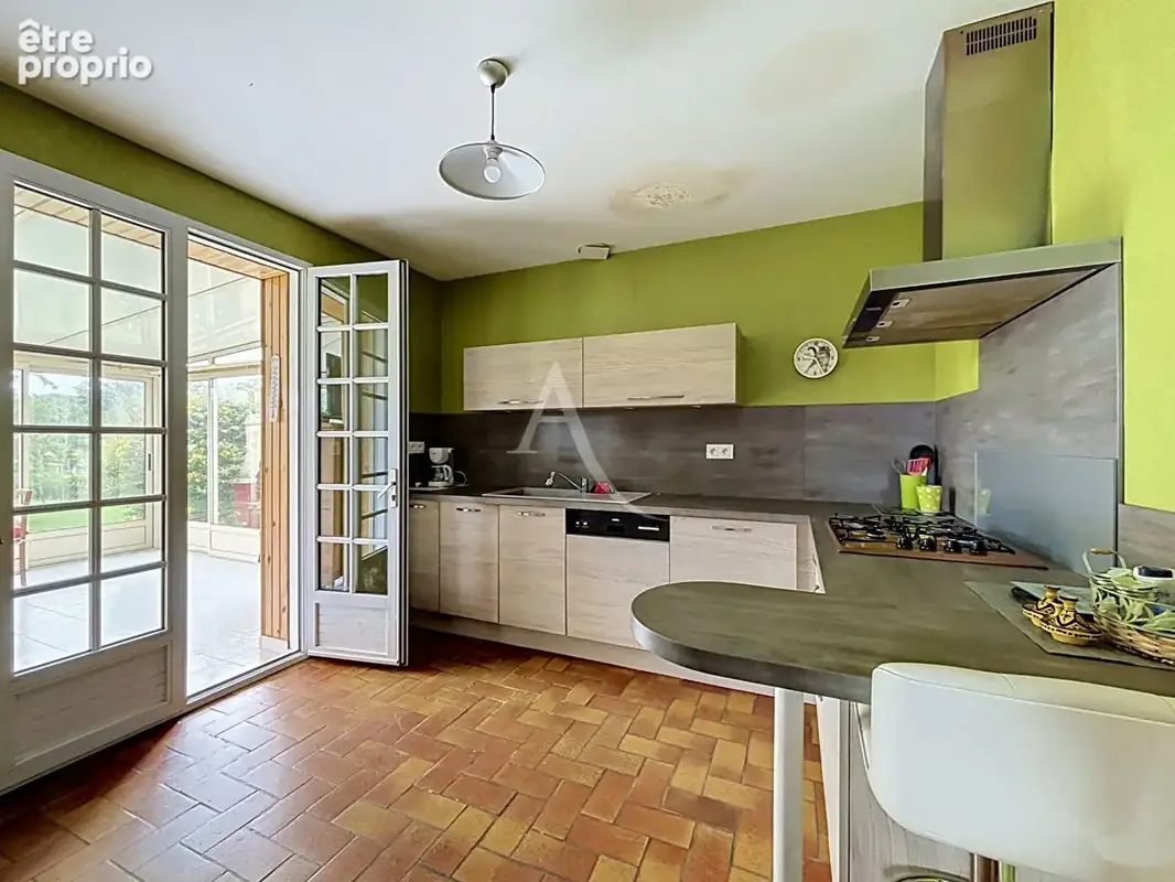 Maison vie de plain-pied  - grand terrain -  coeur de bourg - photo 6