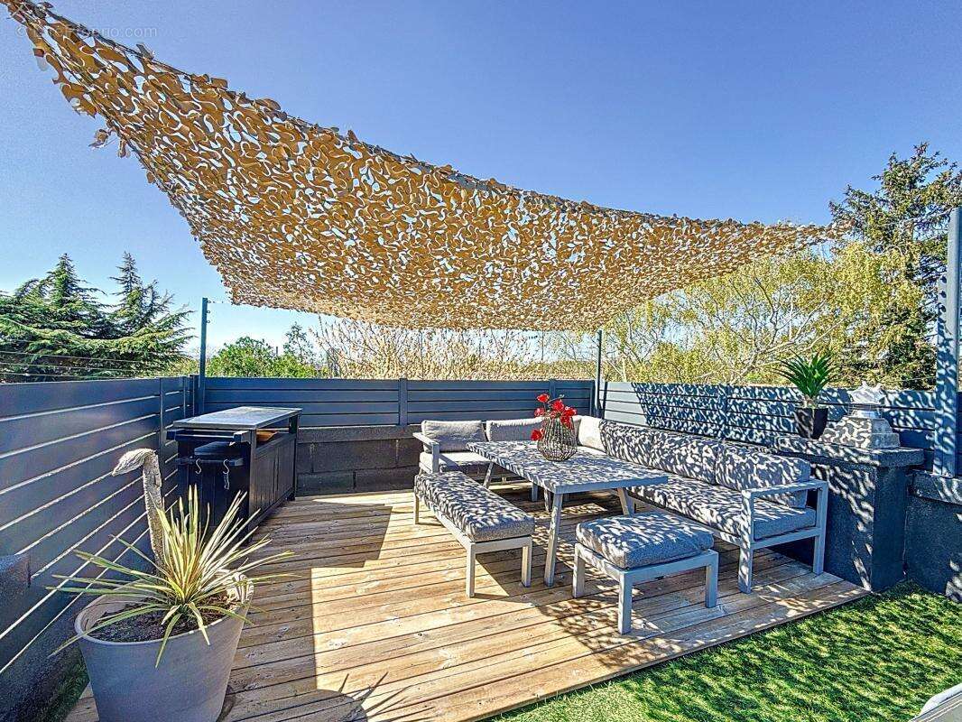 Maison à VAULX-EN-VELIN