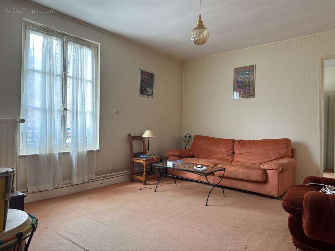 Maison à SAINT-VRAIN