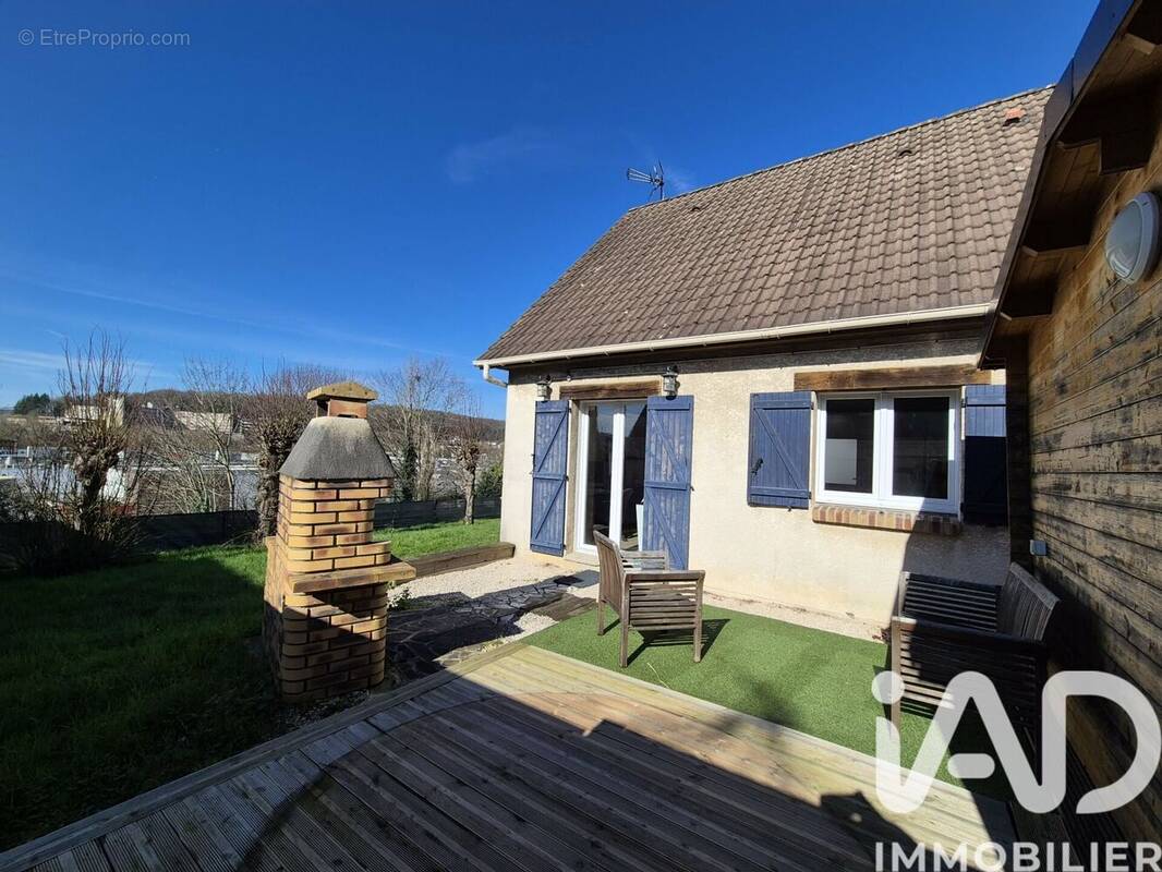 Photo 1 - Maison à MONTIVILLIERS