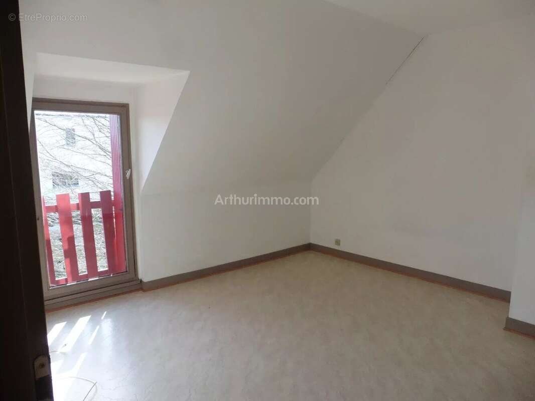 Maison à SAINT-CARNE