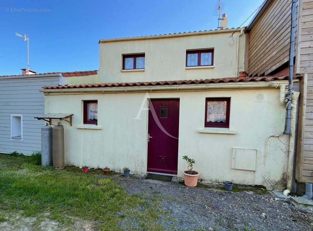 Maison à SAINT-PHILBERT-DE-GRAND-LIEU